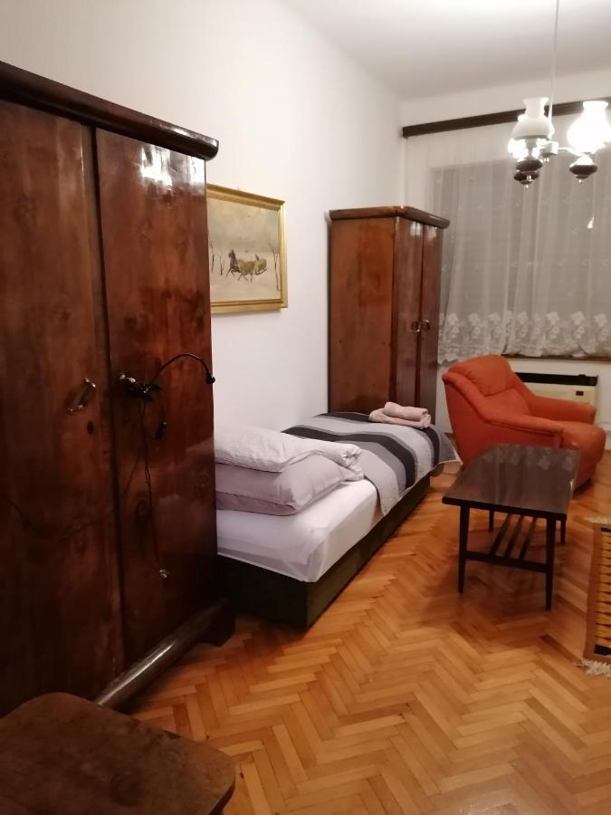 Szatmari Apartman Miskolc Exteriör bild